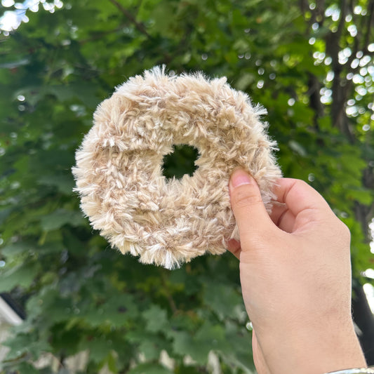 CROCHET SCRUNCHIE