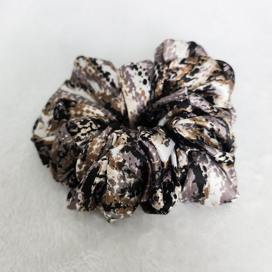 STACEY SATIN SCRUNCHIE